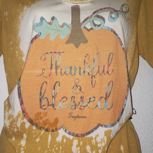 Custom bleached Fall tee - Picture 2 of 4